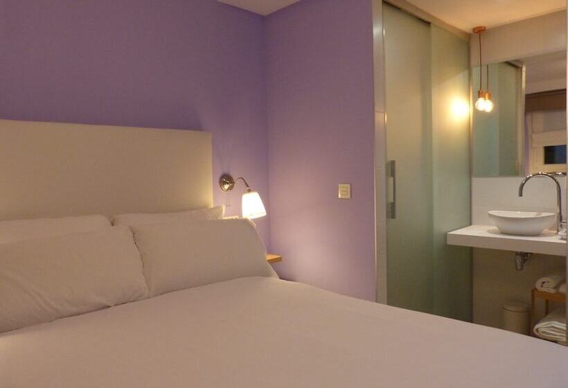 Номер Стандарт Индивидуальный, Bilbao Art Lodge Staynnapartments
