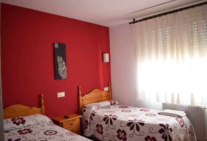 Номер Стандарт, Hostal La Tablada