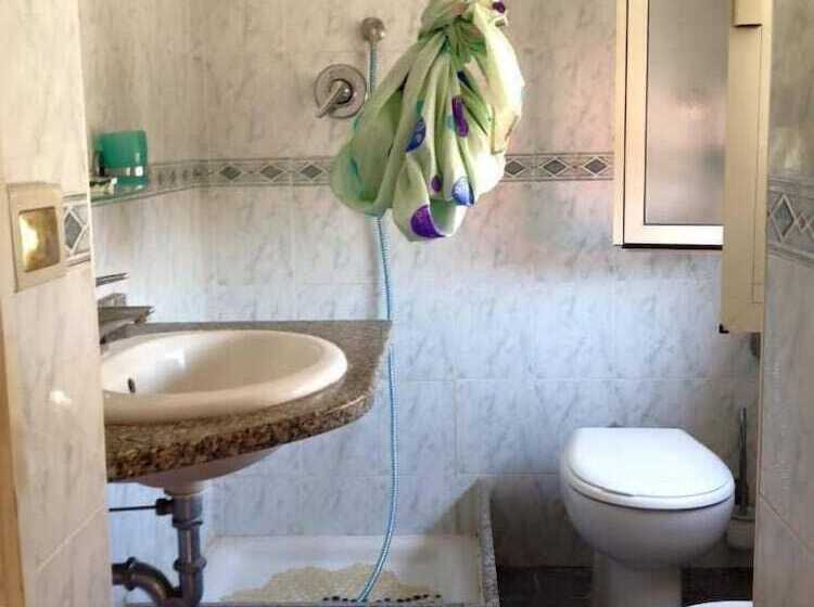 اتاق استاندارد چهار تخته, La Veranda