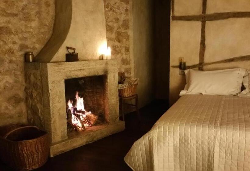 غرفة قياسية مطلة على الجبل, Charme In Perillis