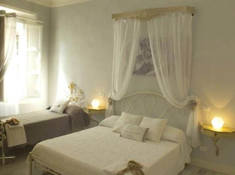 اتاق لوکس چهار تخته, Antica Loggetta