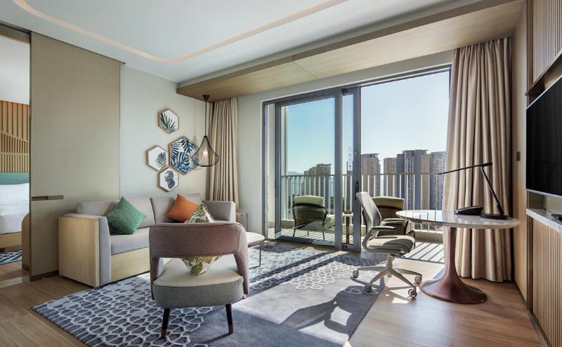Люкс Вид на Море, Hilton Garden Inn Sanya