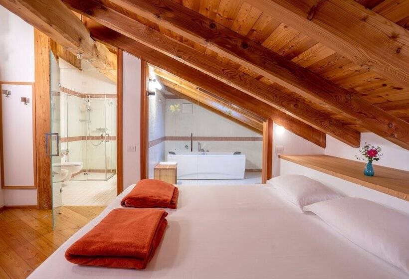 디럭스 자쿠지룸, Albergo Palazzo Lodron Bertelli