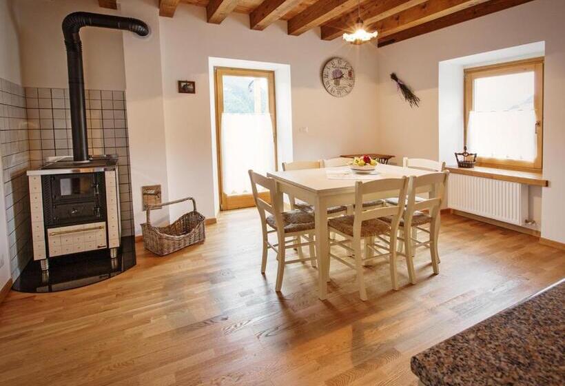 דירת דופלקס בת חדר שינה 1, Albergo Diffuso Tolmezzo