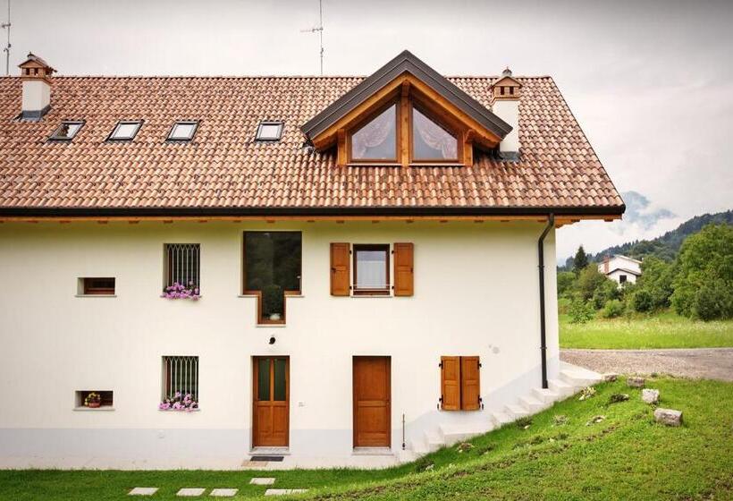 منزل 4 غرف نوم, Albergo Diffuso Tolmezzo