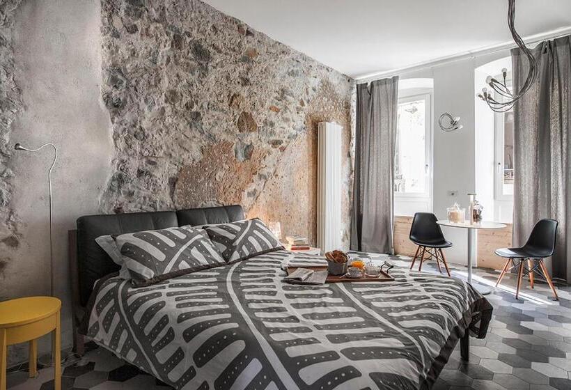 اتاق استاندارد, La Casa Della Zia