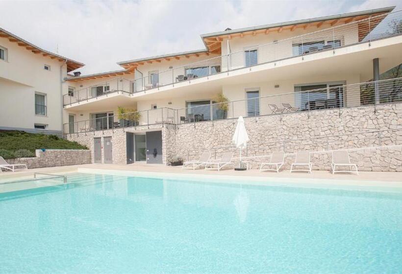 ２ベッドルームアパートメント, Terrazze Sul Garda