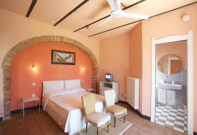 Номер Стандарт, Azienda Agrituristica Le Chiuse