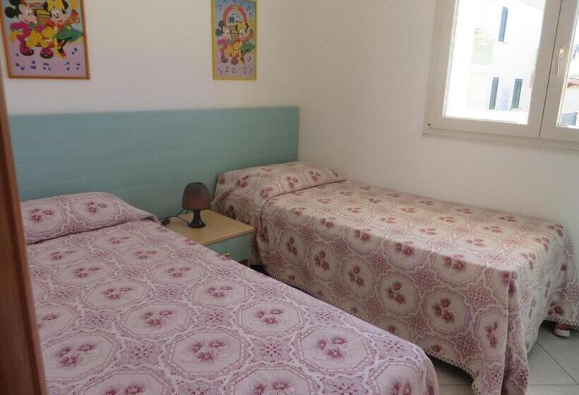 Апартаменты 3 Спальни, Residence Giglio
