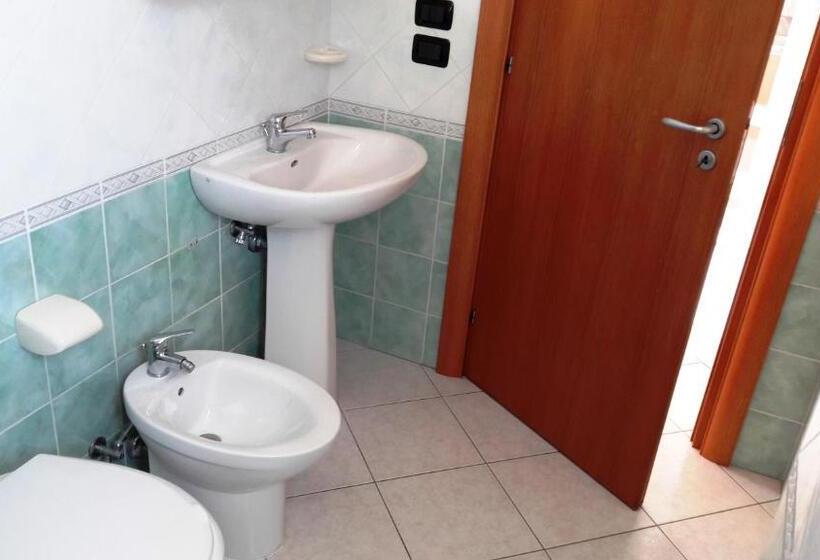 Апартаменты 1 Спальня, Residence Giglio