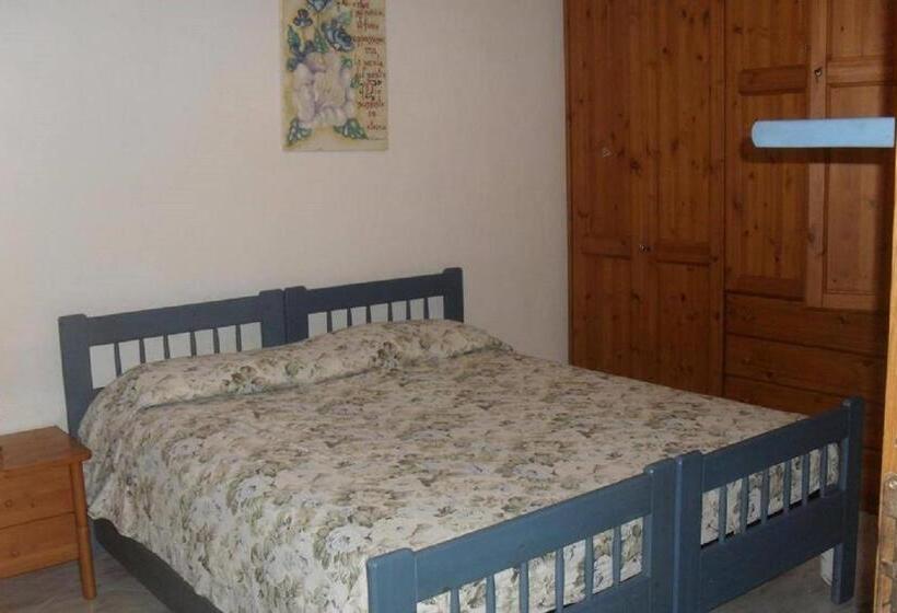 1 Szobás Apartman Terasszal, L'incanto Di Cala Feola