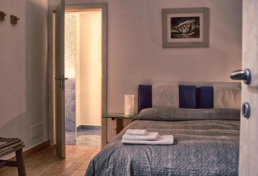اتاق استاندارد, 4 Camere A Trani
