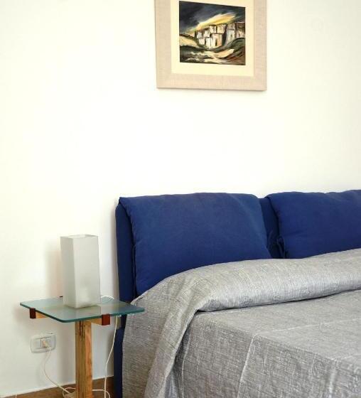 اتاق استاندارد چهار تخته, 4 Camere A Trani