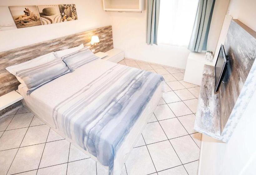 اتاق استاندارد, Taormina Beach House