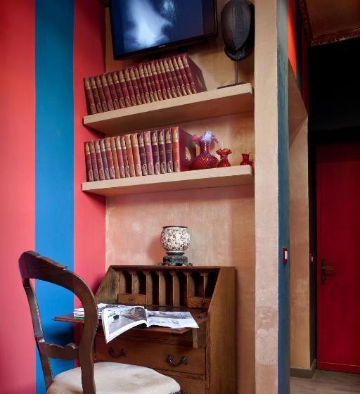 اتاق استاندارد با بالکن, Repubblica Di Oz Rooms