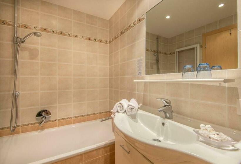 Апартаменты 1 Спальня, Residence Angelika