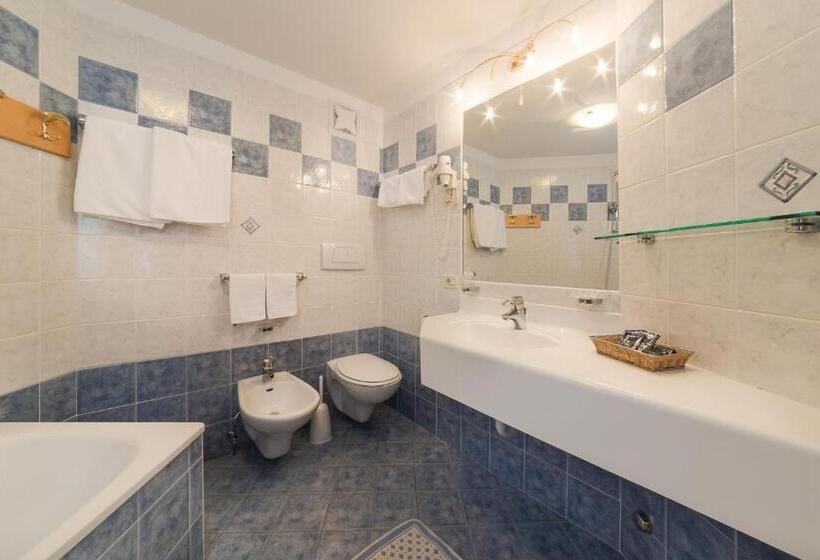 Апартаменты 2 Спальни, Residence Chalet Pinis