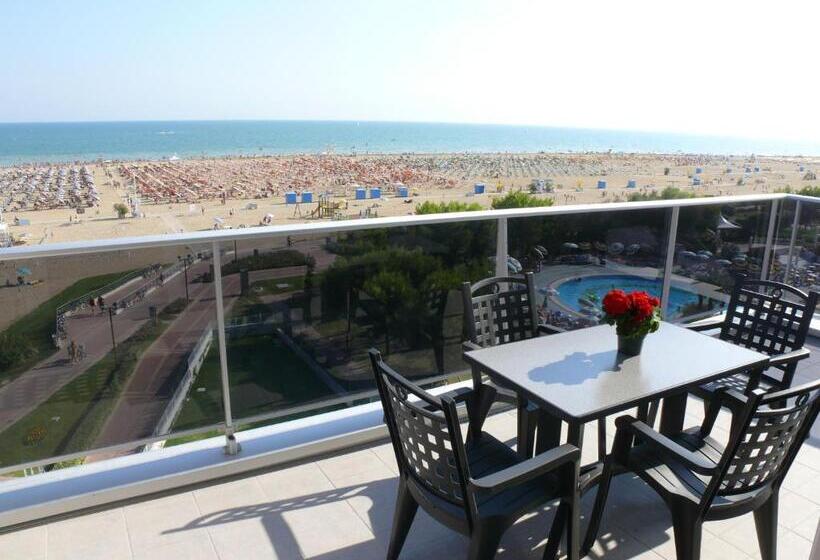 Апартаменты 2 Спальни Вид на Море, Residence Panorama Apart
