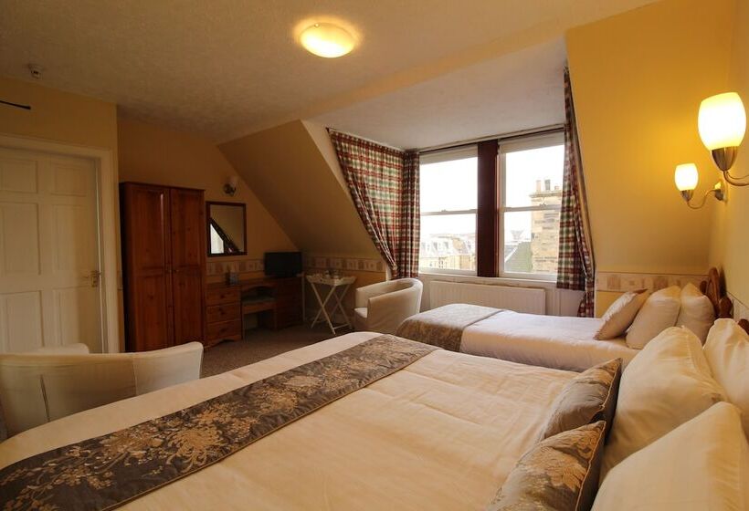 اتاق استاندارد سه نفره, Dunedin Guest House