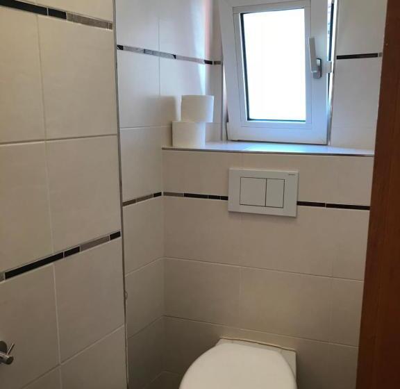 Апартаменты 1 Спальня с Балконом, Stadt Apartment