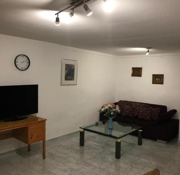 Апартаменты 1 Спальня, Stadt Apartment