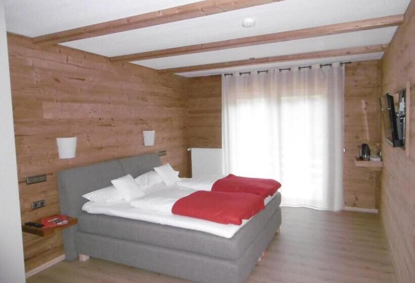 标准间带阳台, Pension Zum Alten Rathaus