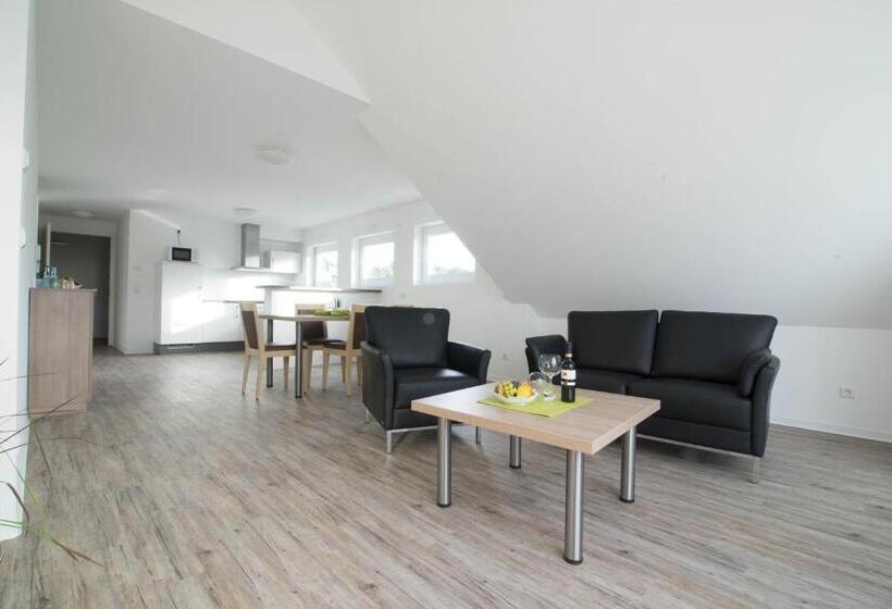 침실 2개 스위트, Boardinghouse N22 Oberboihingen