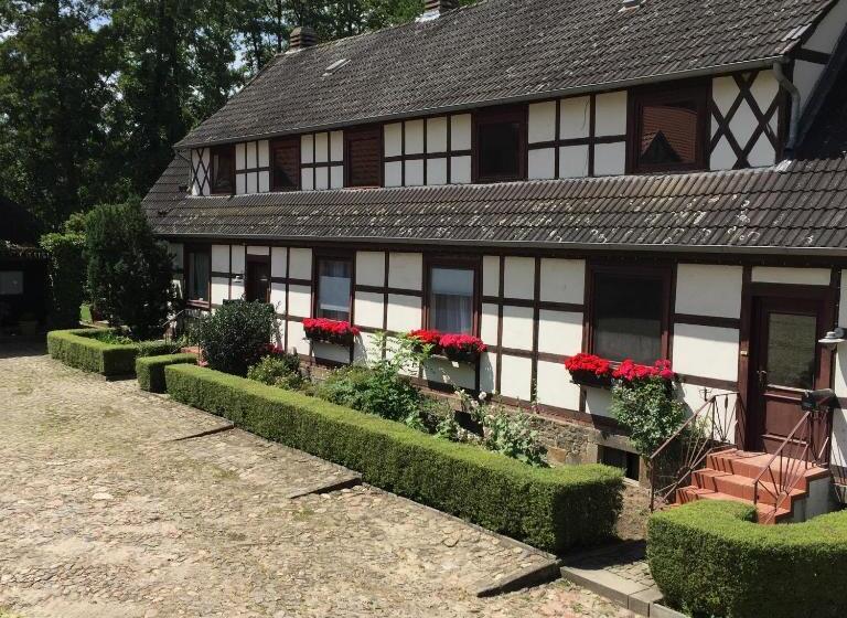스위트, Engels Hof