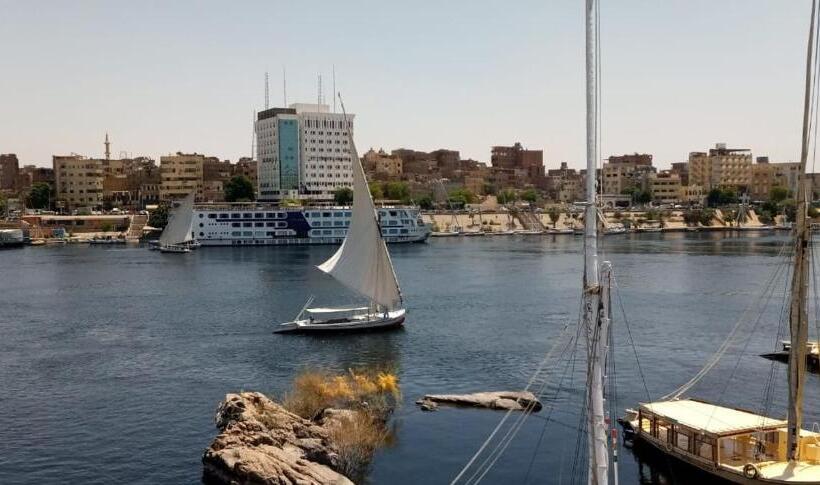 اتاق استاندارد با سرویس بهداشتی مشترک, El Amin Guest House