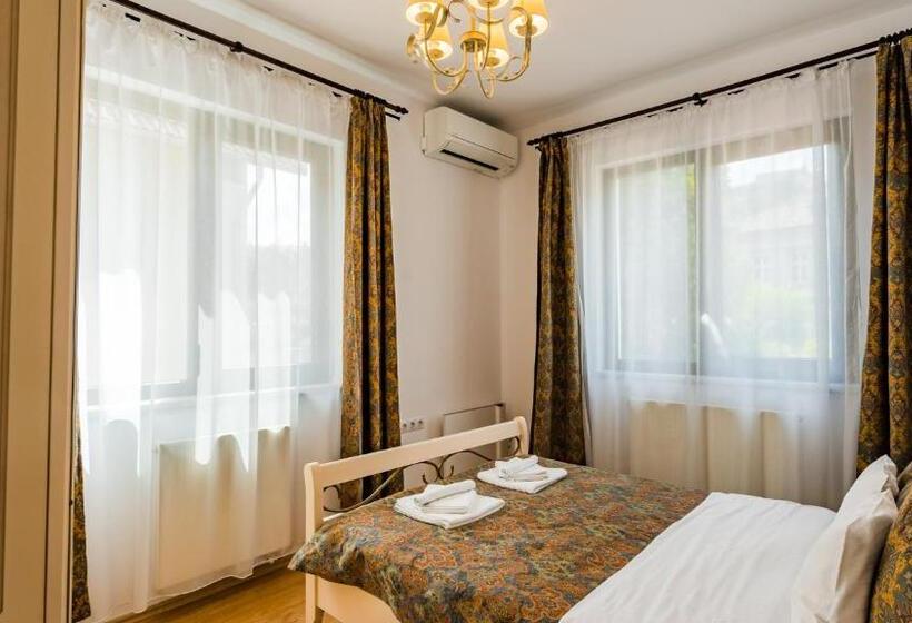 Люкс 2 Спальни, Flora Luxury House