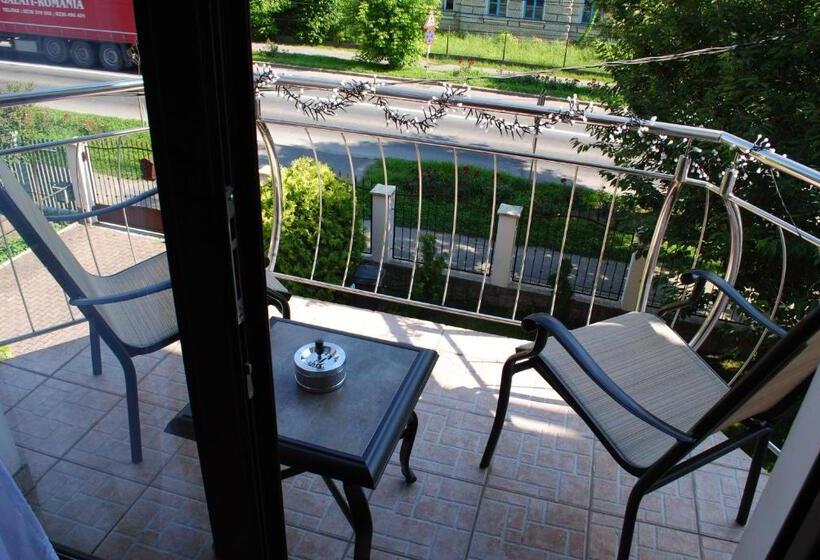 Номер Deluxe с Видом, Flora Luxury House