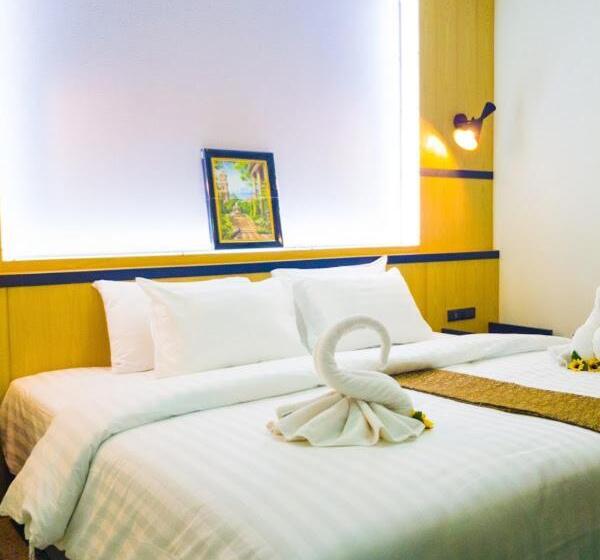 Номер Deluxe Кровать Кинг, The Route Sriracha Hotel And Residence