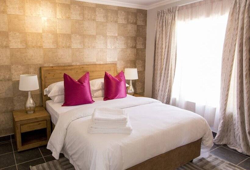Люкс 2 Спальни, 3 Lux Suites