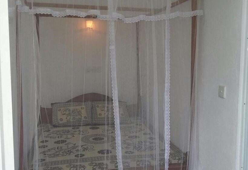 اتاق استاندارد, Ameesha Guesthouse