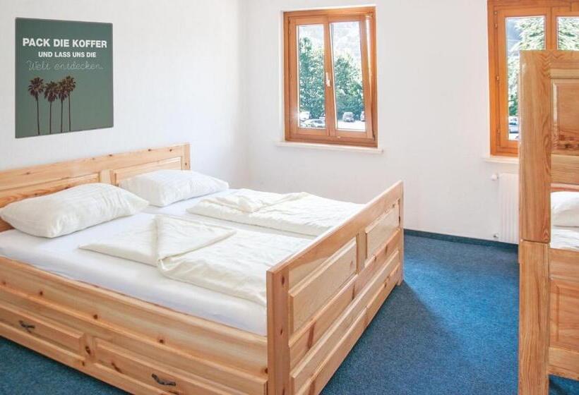 Номер Стандарт Четырехместный Совместный Санузел, Gasthaus Pension Goldeck