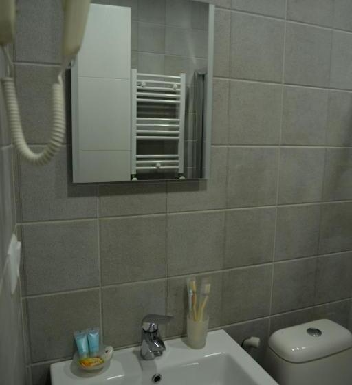 اتاق استاندارد, Guest House Gantiadi