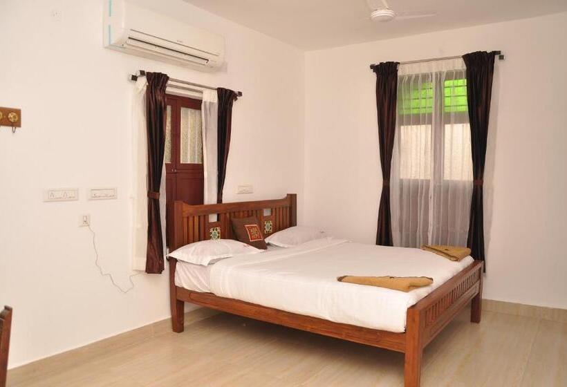 Номер Deluxe, Rams Inn