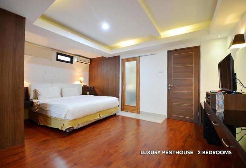 带1个卧室的顶楼公寓, Kasira Residence