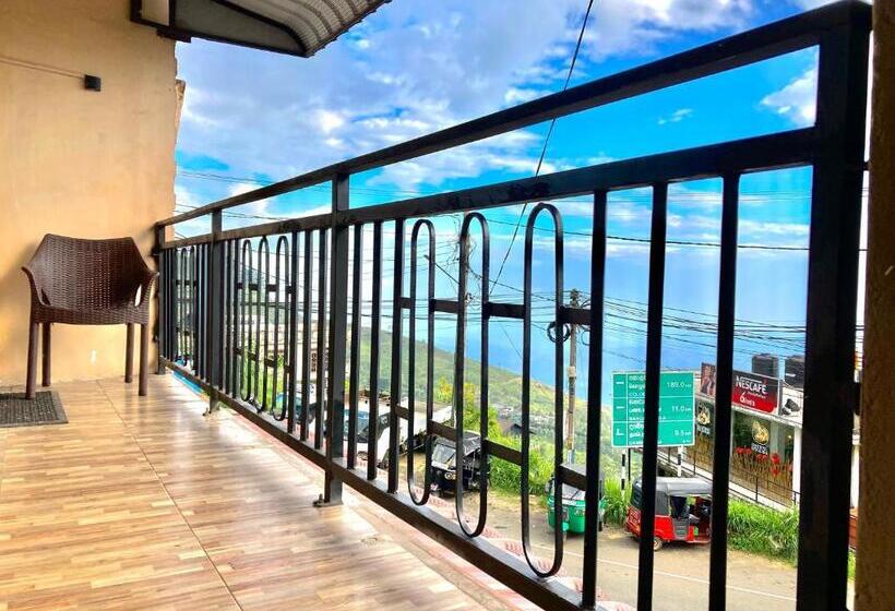 豪华湖景房, Lakshan View Resort