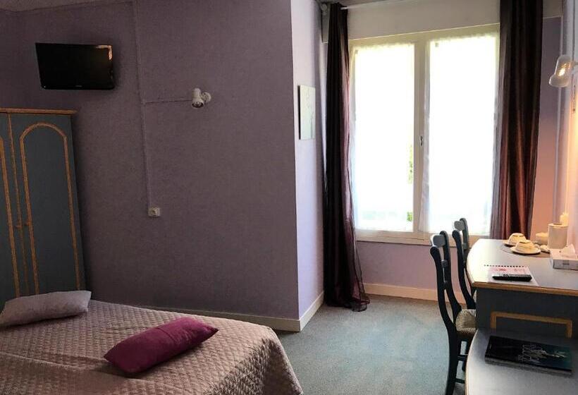 Номер Комфорт, Hôtel Du Commerce
