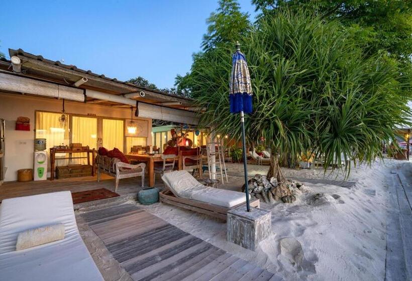 스탠다드 룸 킹사이즈 침대, Villa Pasir