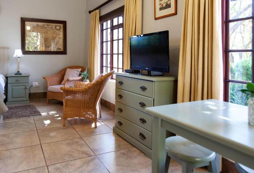 Номер Стандарт Трехместный, Summerhill Guest Farm