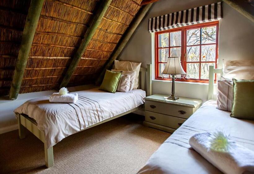 Семейный Номер, Summerhill Guest Farm