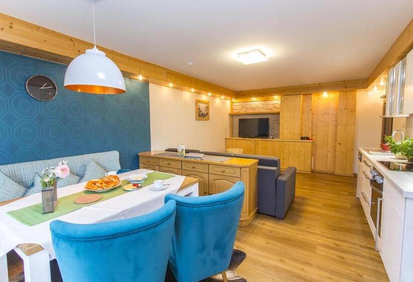 Апартаменты 1 Спальня с Террасой, Alp Chalet