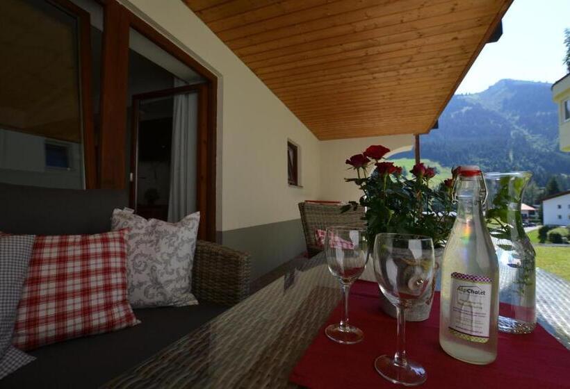 Апартаменты 2 Спальни, Alp Chalet