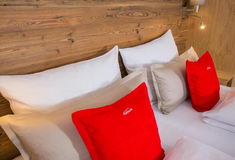 Апартаменты 1 Спальня с Балконом, Alp Chalet