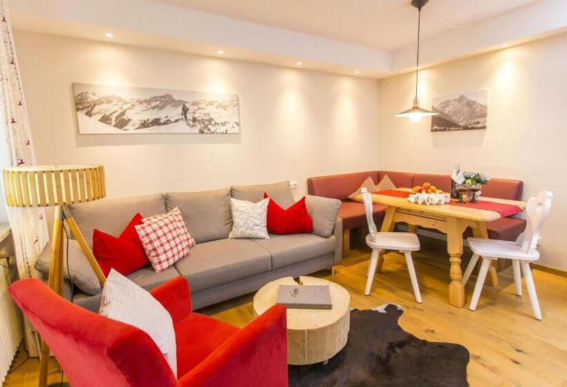 Апартаменты 2 Спальни, Alp Chalet