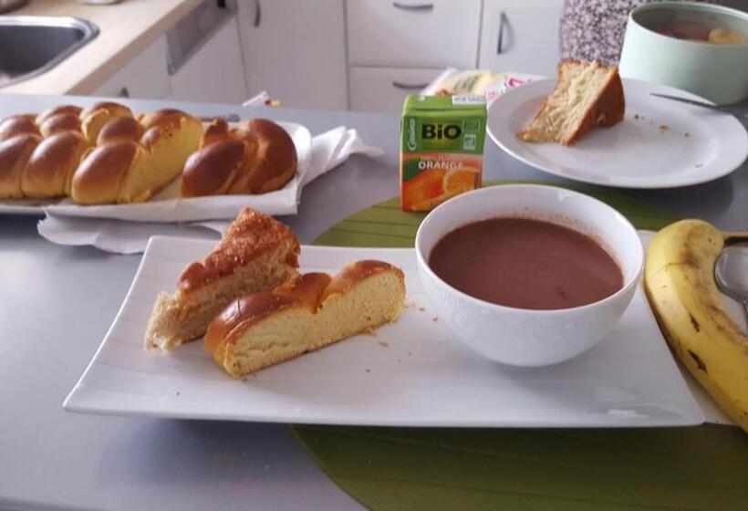 اتاق استاندارد با بالکن, Locastudio   Pomme Kanel
