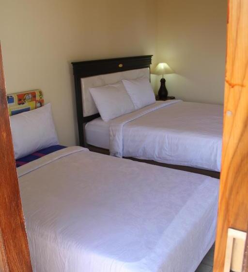 غرفة قياسية, Adila Warung And Homestay