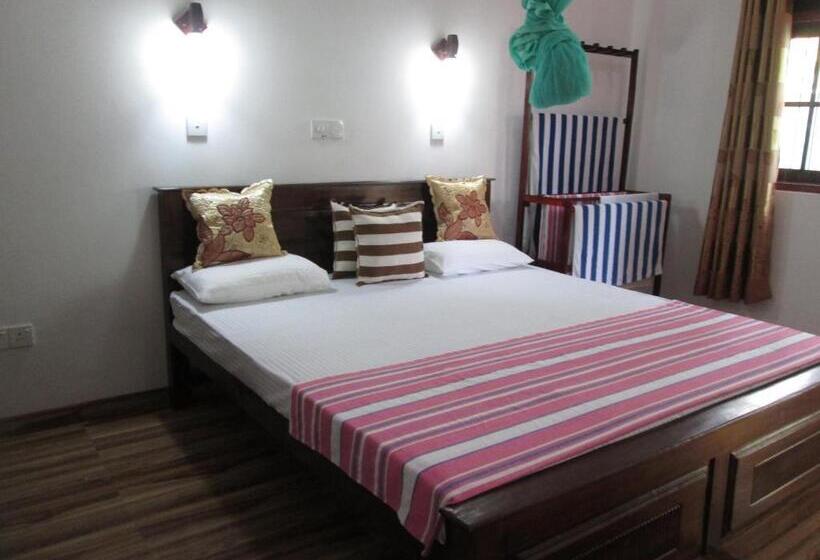 Номер Стандарт, Rainbow Guest House